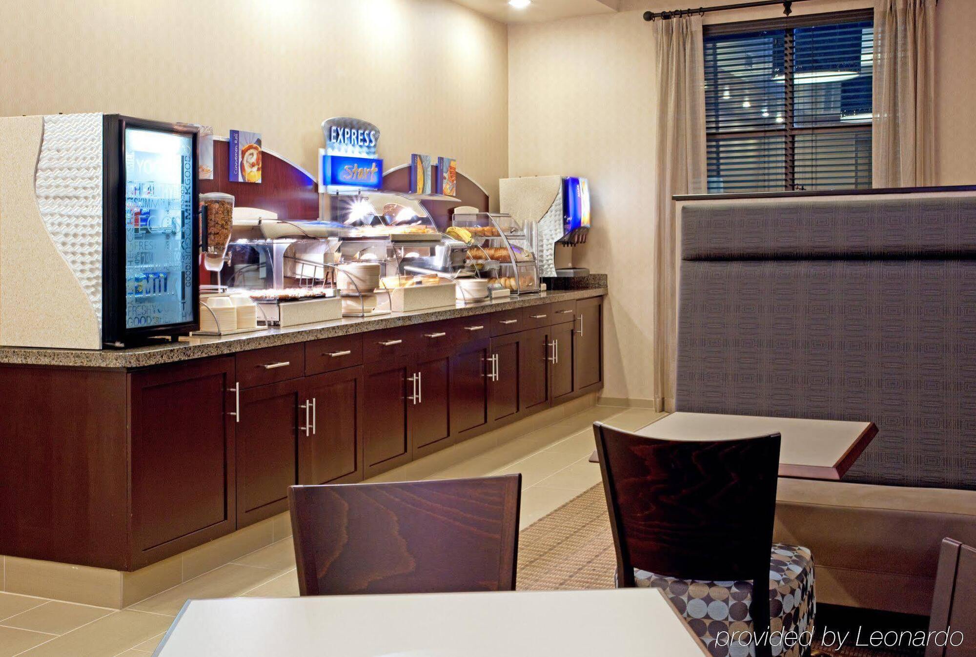 Holiday Inn Express Hotel & Suites Port Arthur, An Ihg Hotel Εξωτερικό φωτογραφία